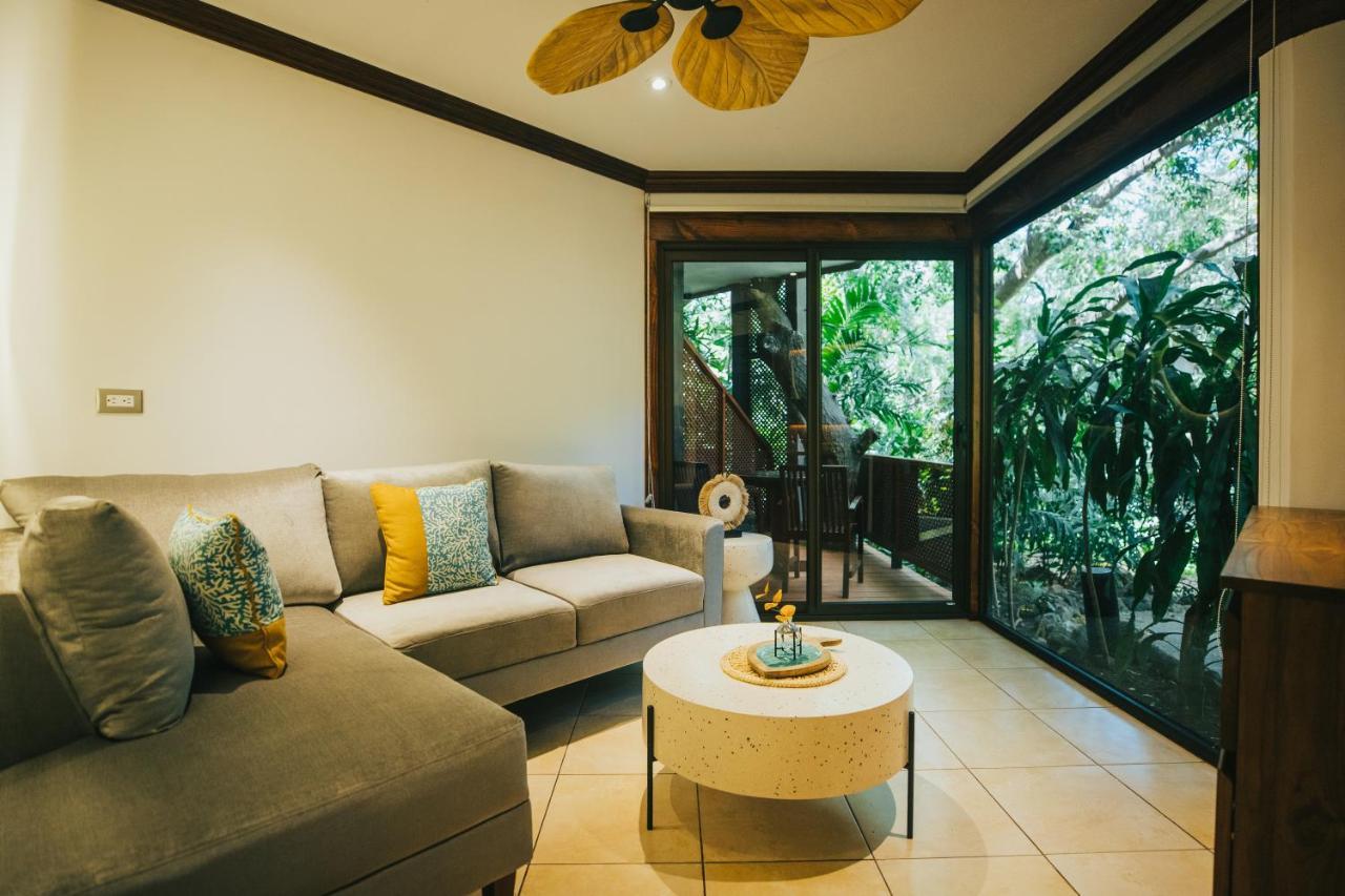 Hotel Bosque Del Mar Playa Hermosa プラヤ・エルモサ エクステリア 写真