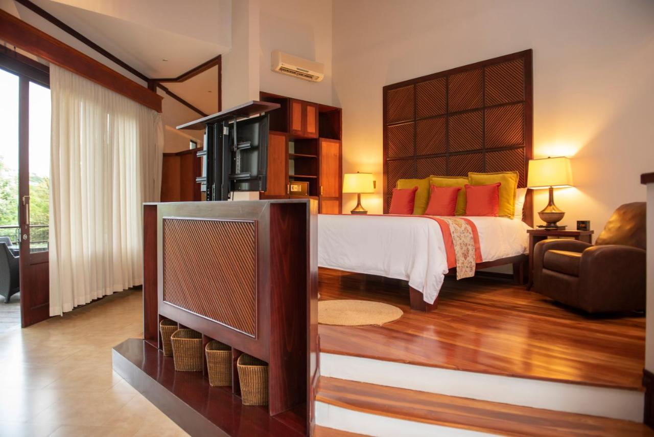 Hotel Bosque Del Mar Playa Hermosa プラヤ・エルモサ エクステリア 写真